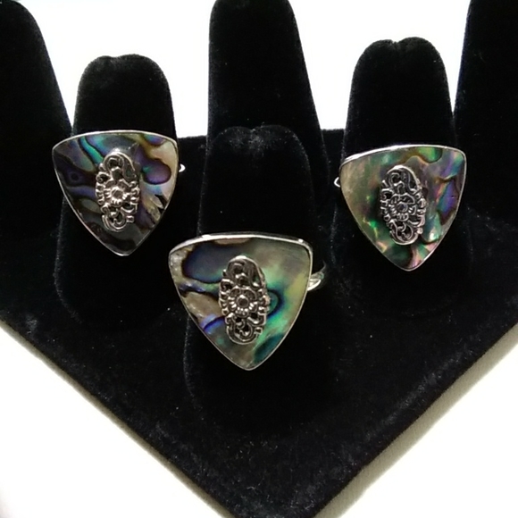 3/$50๐ Abalone Ring - Picture 1 of 7